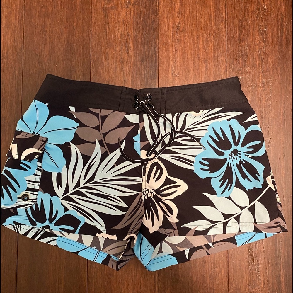 Jag size small floral board shorts.
